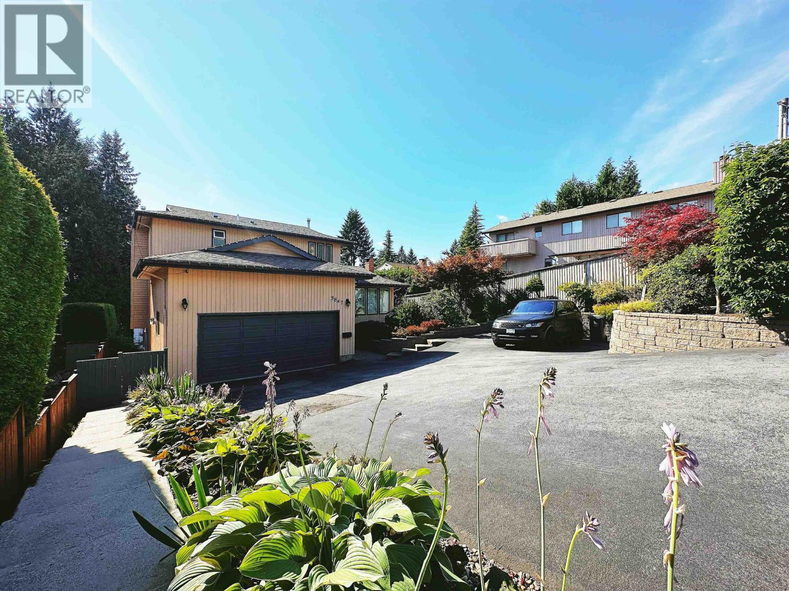 Upper Level 3847 Prospect Road, North Vancouver, British Columbia  V7N 4H1 - Photo 3 - R3122384