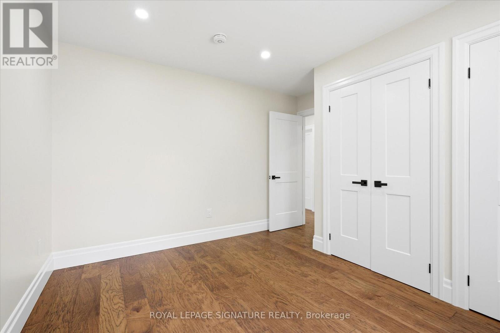 24 Treeview Drive, Toronto, Ontario  M8W 4B9 - Photo 18 - W13114104