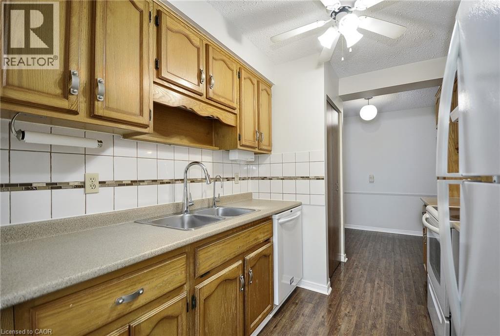 400 Champlain Boulevard Unit# 404, Cambridge, Ontario  N1R 7J6 - Photo 13 - 40829315