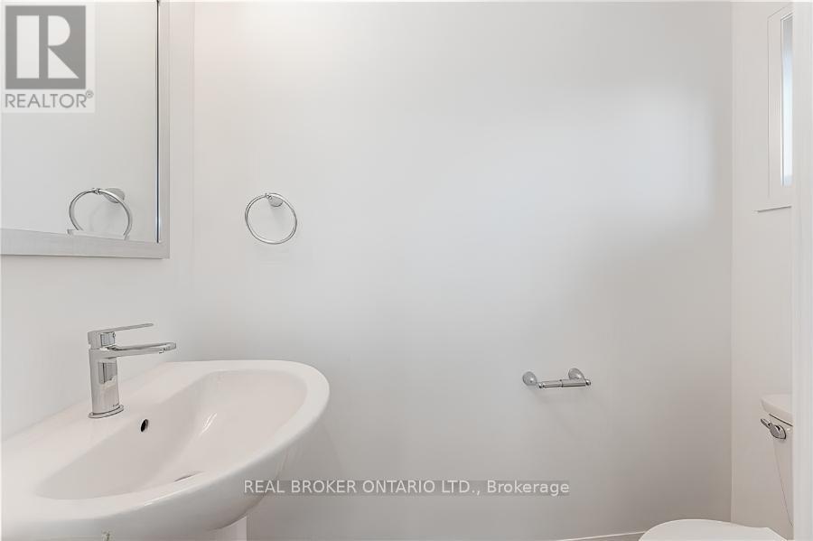 777 Beach Boulevard, Hamilton, Ontario  L8H 6Y5 - Photo 38 - X13114100