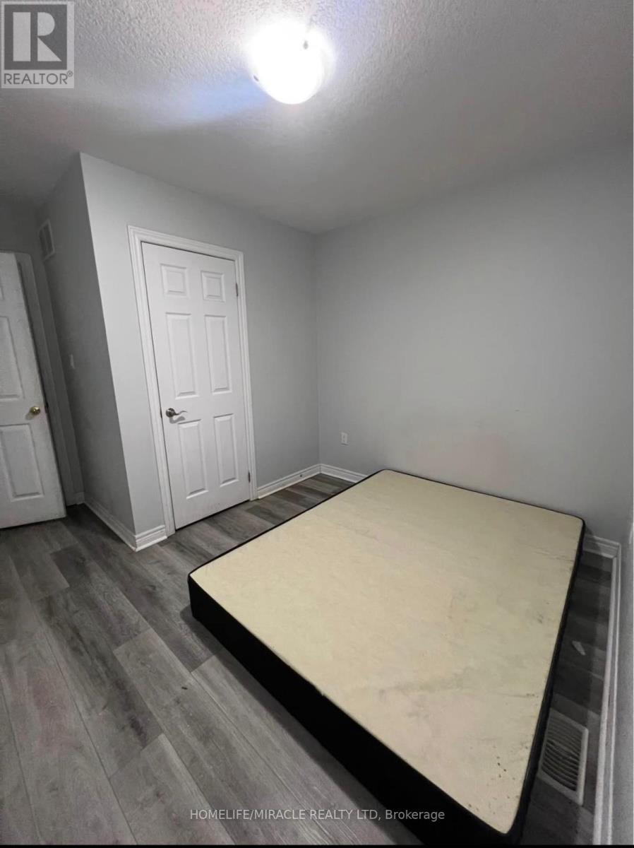 402 Linden Drive, Waterloo, Ontario  N3H 0C6 - Photo 11 - X13114128
