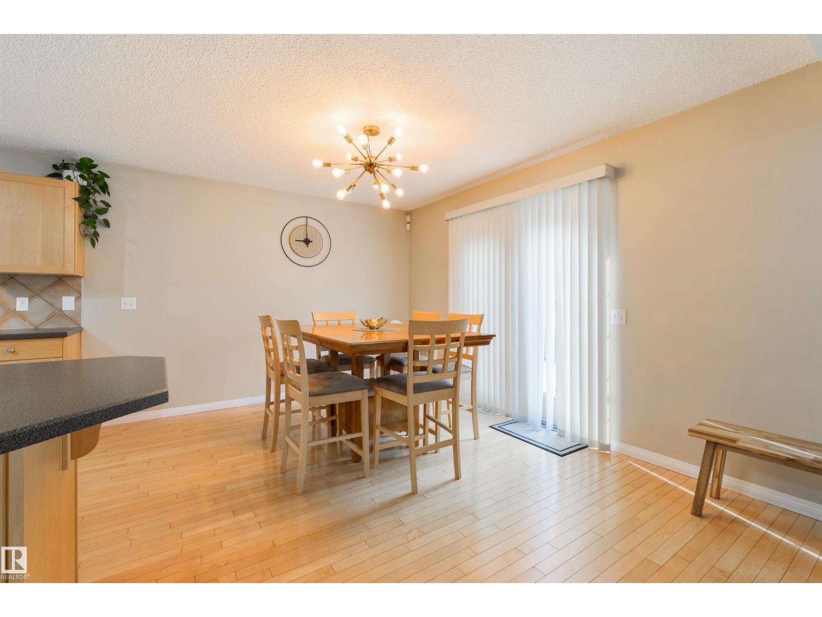 1215 Ormsby Ln Nw, Edmonton, Alberta  T5T 6R2 - Photo 11 - E4487069