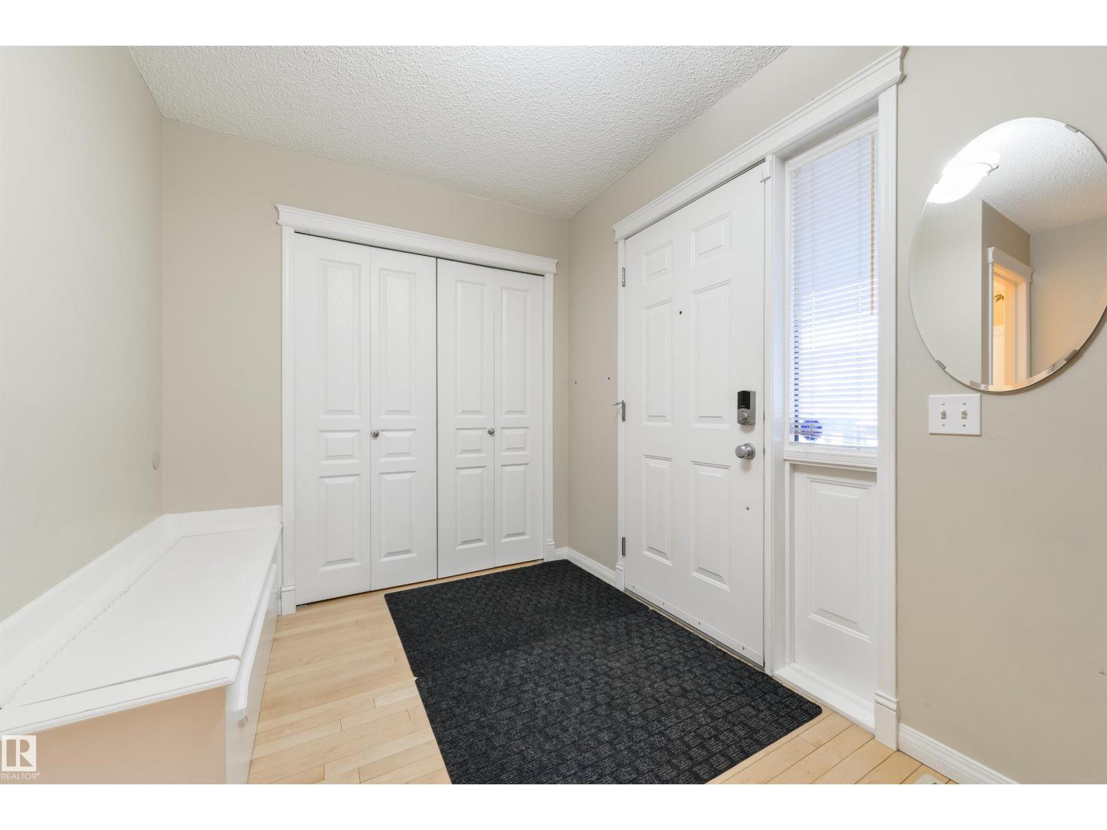 1215 Ormsby Ln Nw, Edmonton, Alberta  T5T 6R2 - Photo 4 - E4487069