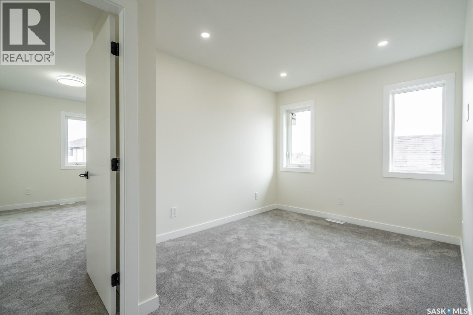 1142 Poley Street N, Regina, Saskatchewan  S4R 8H3 - Photo 11 - SK035664