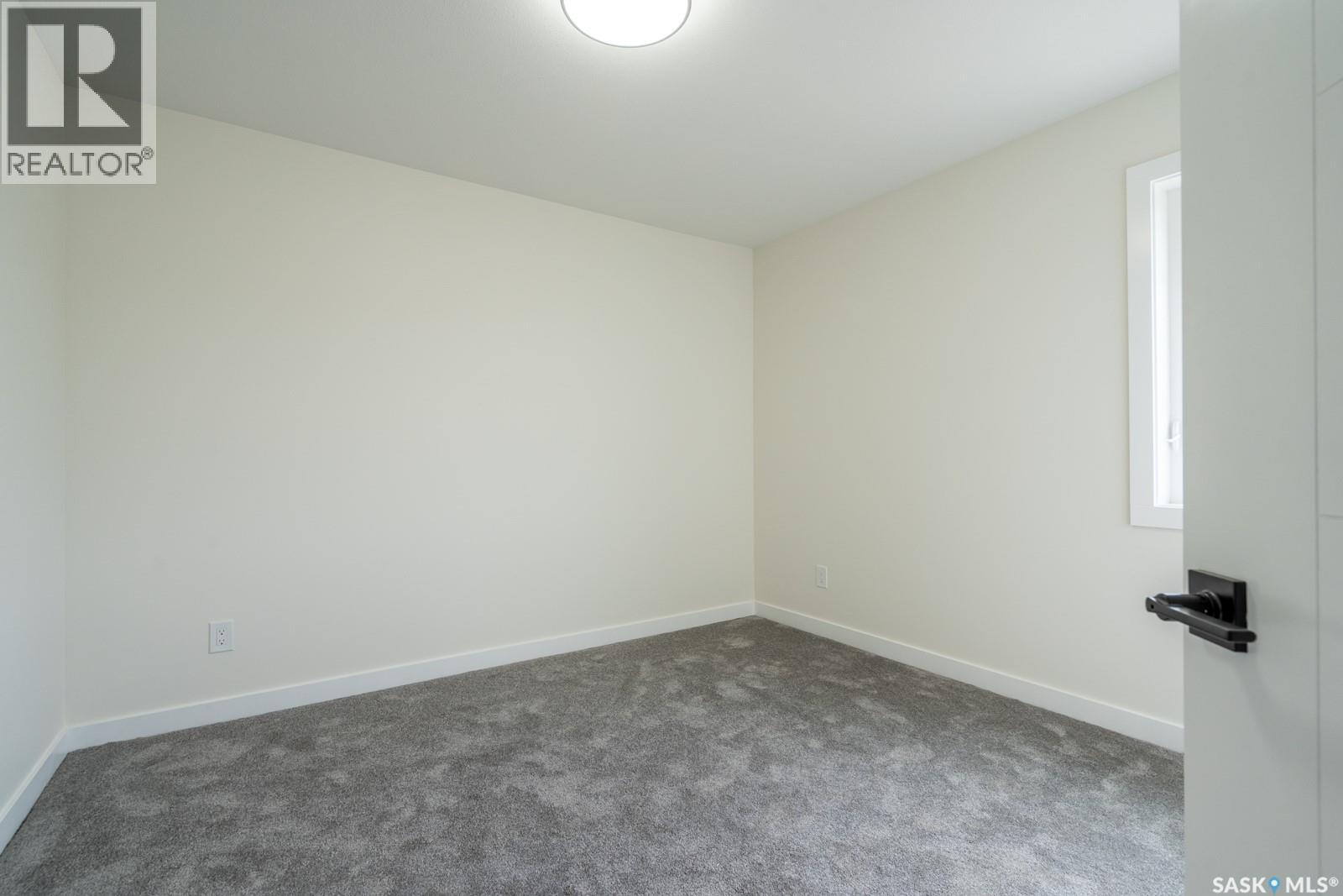 1142 Poley Street N, Regina, Saskatchewan  S4R 8H3 - Photo 14 - SK035664