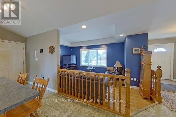 277 Morris Street, North Huron, Ontario  N0M 1H0 - Photo 12 - X12937024