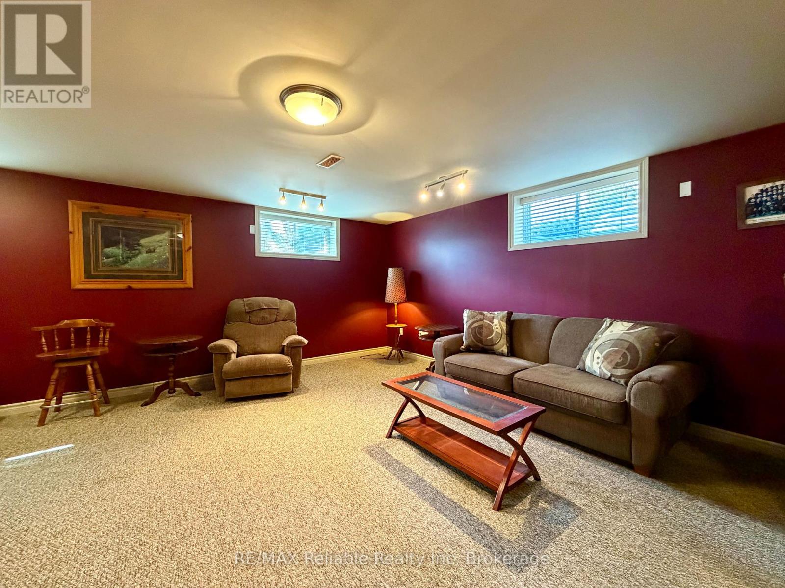 277 Morris Street, North Huron, Ontario  N0M 1H0 - Photo 33 - X12937024