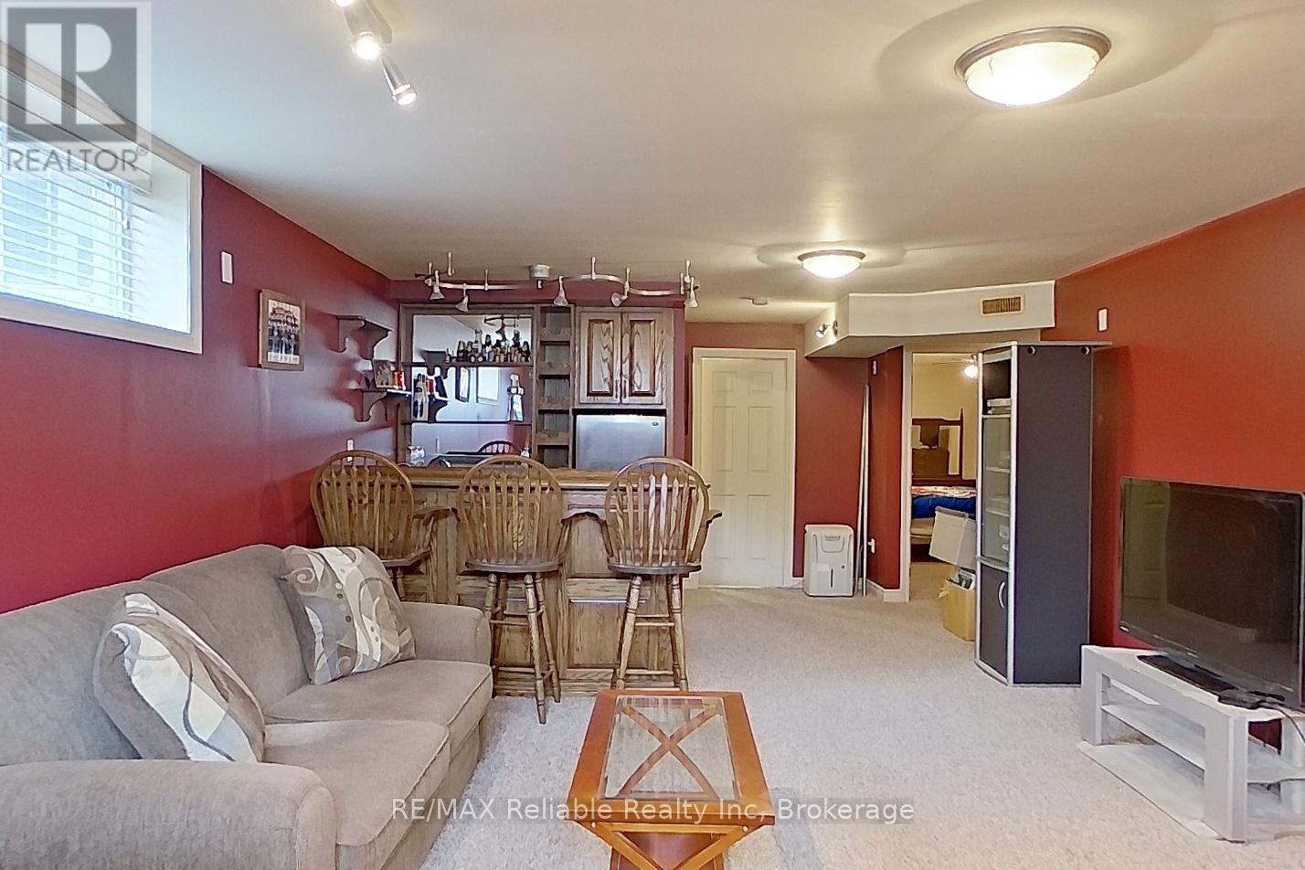 277 Morris Street, North Huron, Ontario  N0M 1H0 - Photo 35 - X12937024
