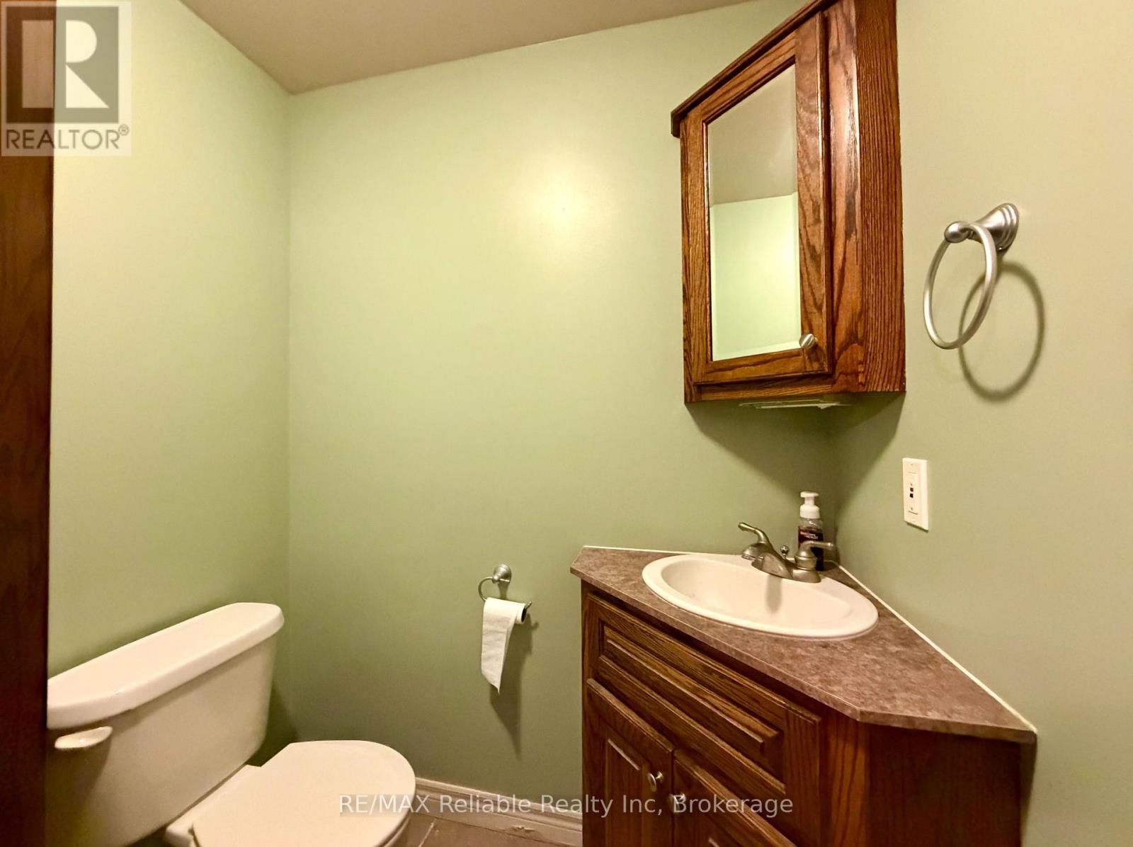 277 Morris Street, North Huron, Ontario  N0M 1H0 - Photo 38 - X12937024