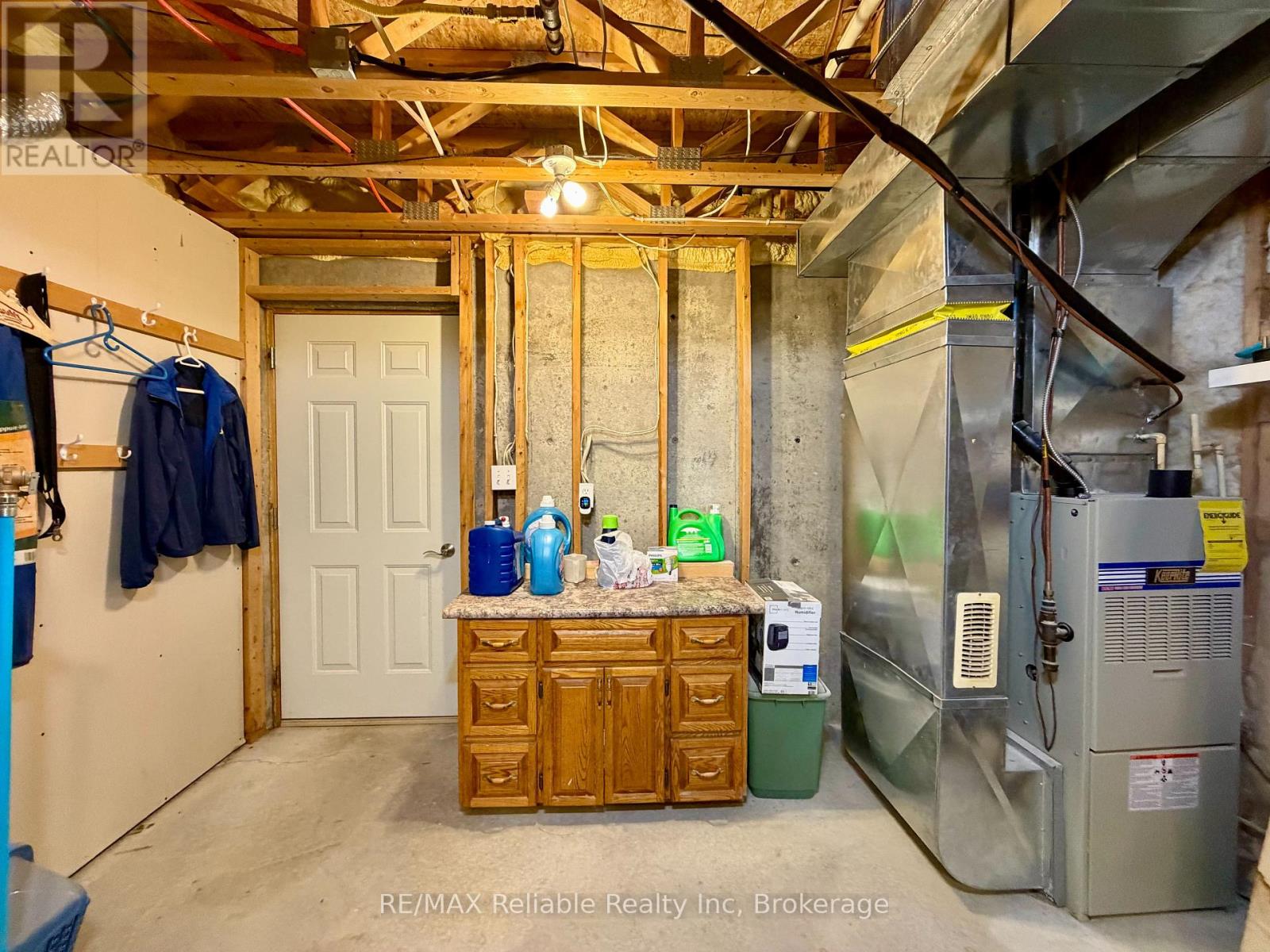 277 Morris Street, North Huron, Ontario  N0M 1H0 - Photo 42 - X12937024
