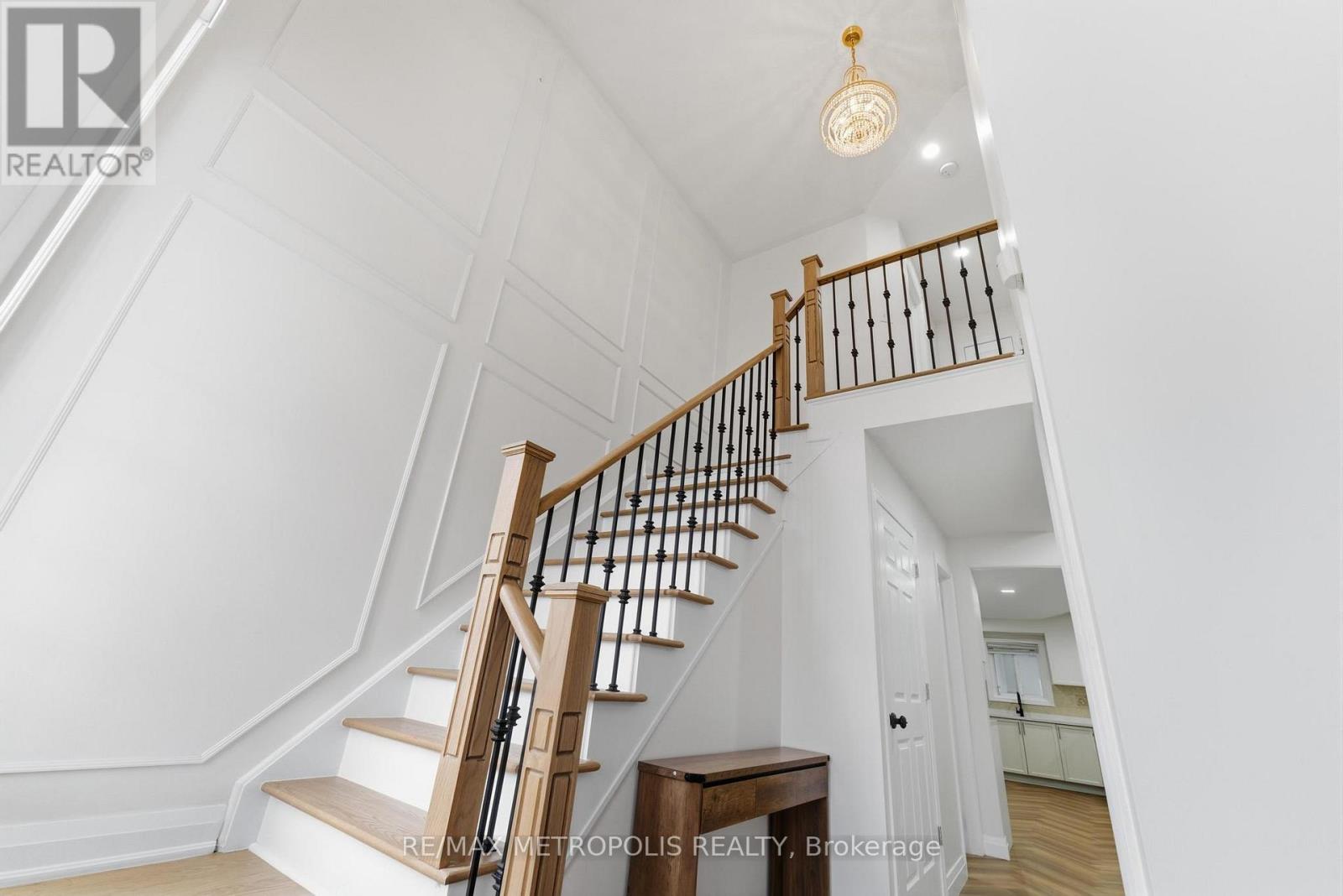 9 Tan Lane, Brampton, Ontario  L6P 0Z9 - Photo 19 - W13112042
