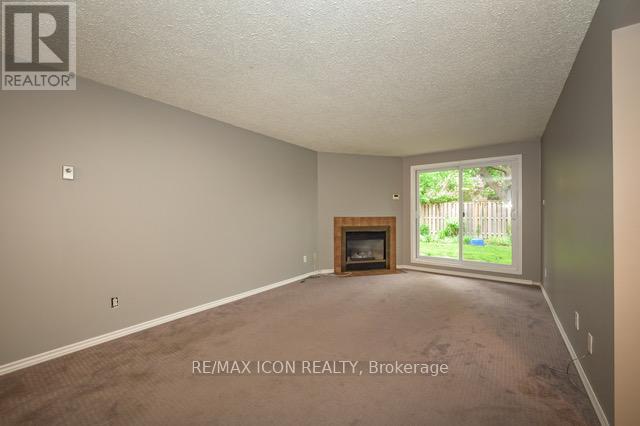 55 - 1096 Jalna Boulevard, London South, Ontario  N6E 3B8 - Photo 3 - X12839954