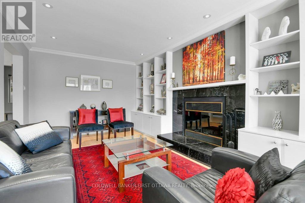 1592 Zachary Street, Ottawa, Ontario  K1C 6C6 - Photo 13 - X13109296