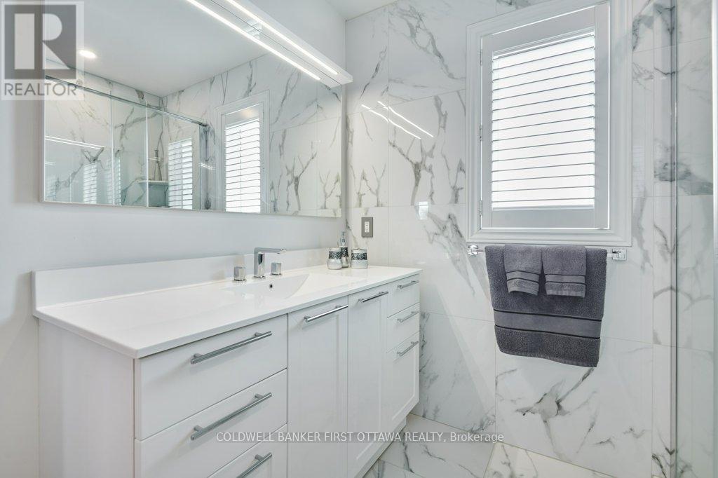 1592 Zachary Street, Ottawa, Ontario  K1C 6C6 - Photo 24 - X13109296