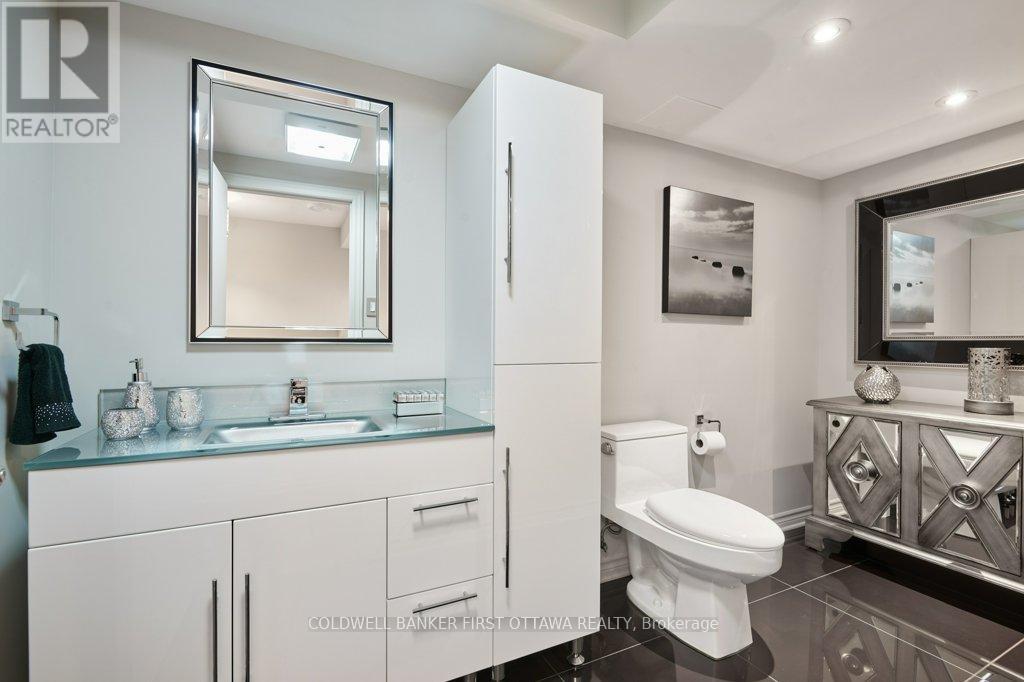 1592 Zachary Street, Ottawa, Ontario  K1C 6C6 - Photo 30 - X13109296