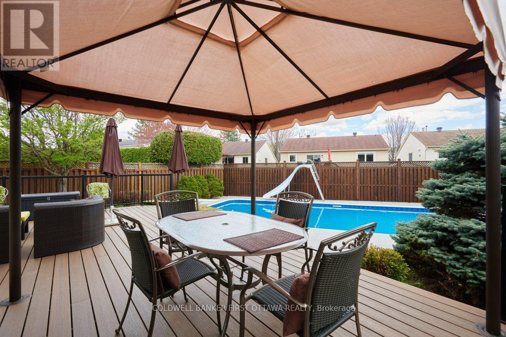 1592 Zachary Street, Ottawa, Ontario  K1C 6C6 - Photo 35 - X13109296