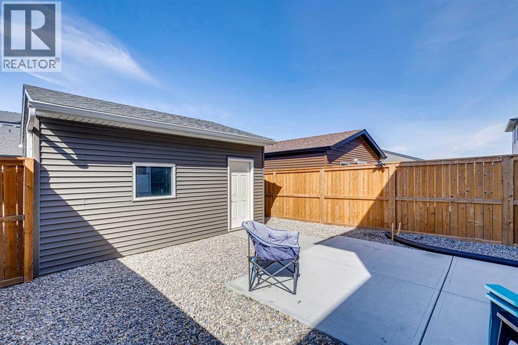 93 Wolf Gate, Okotoks, Alberta  T1S 5T9 - Photo 6 - A2307236