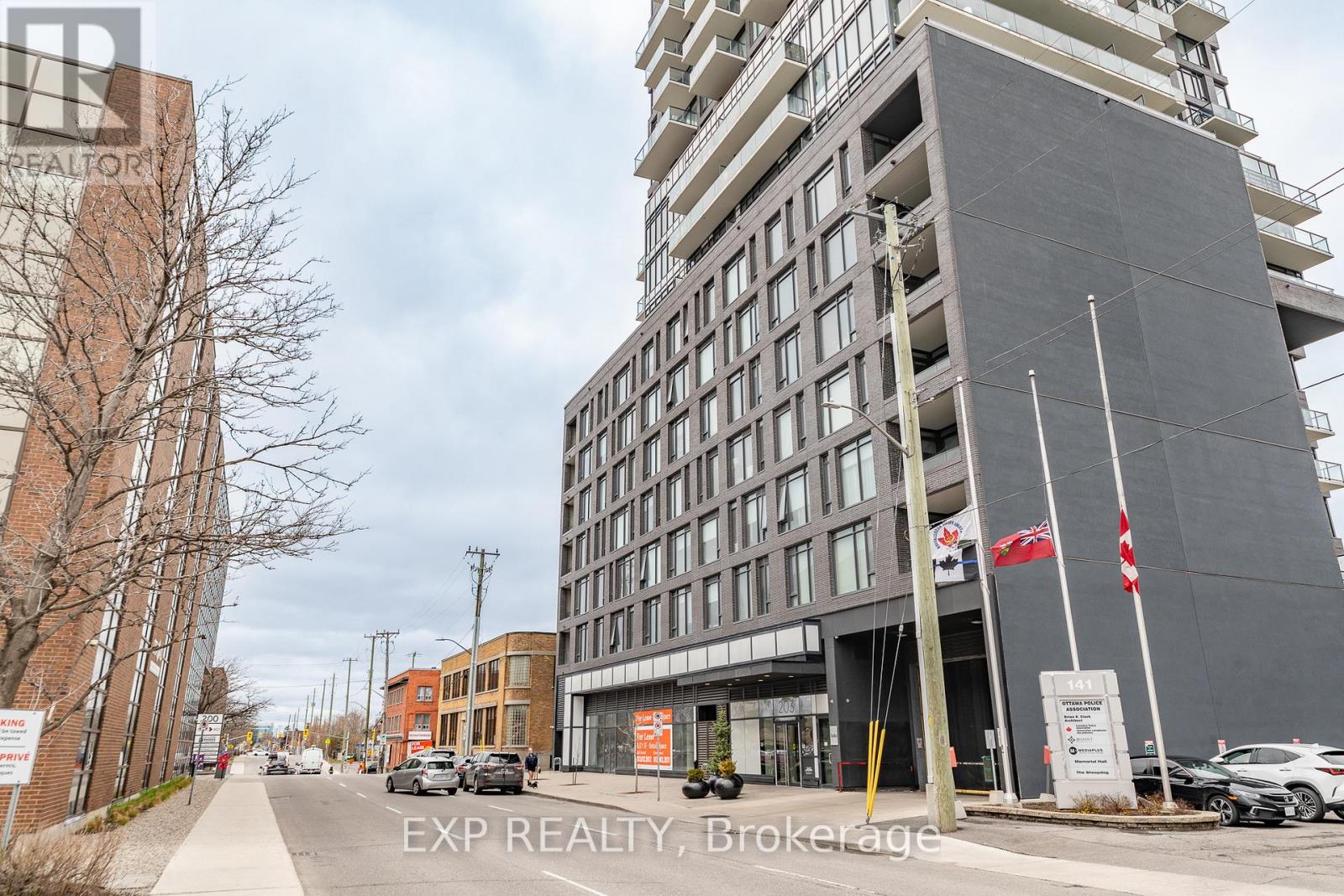 1102 - 203 Catherine Street, Ottawa, Ontario  K2P 1J5 - Photo 2 - X13114204