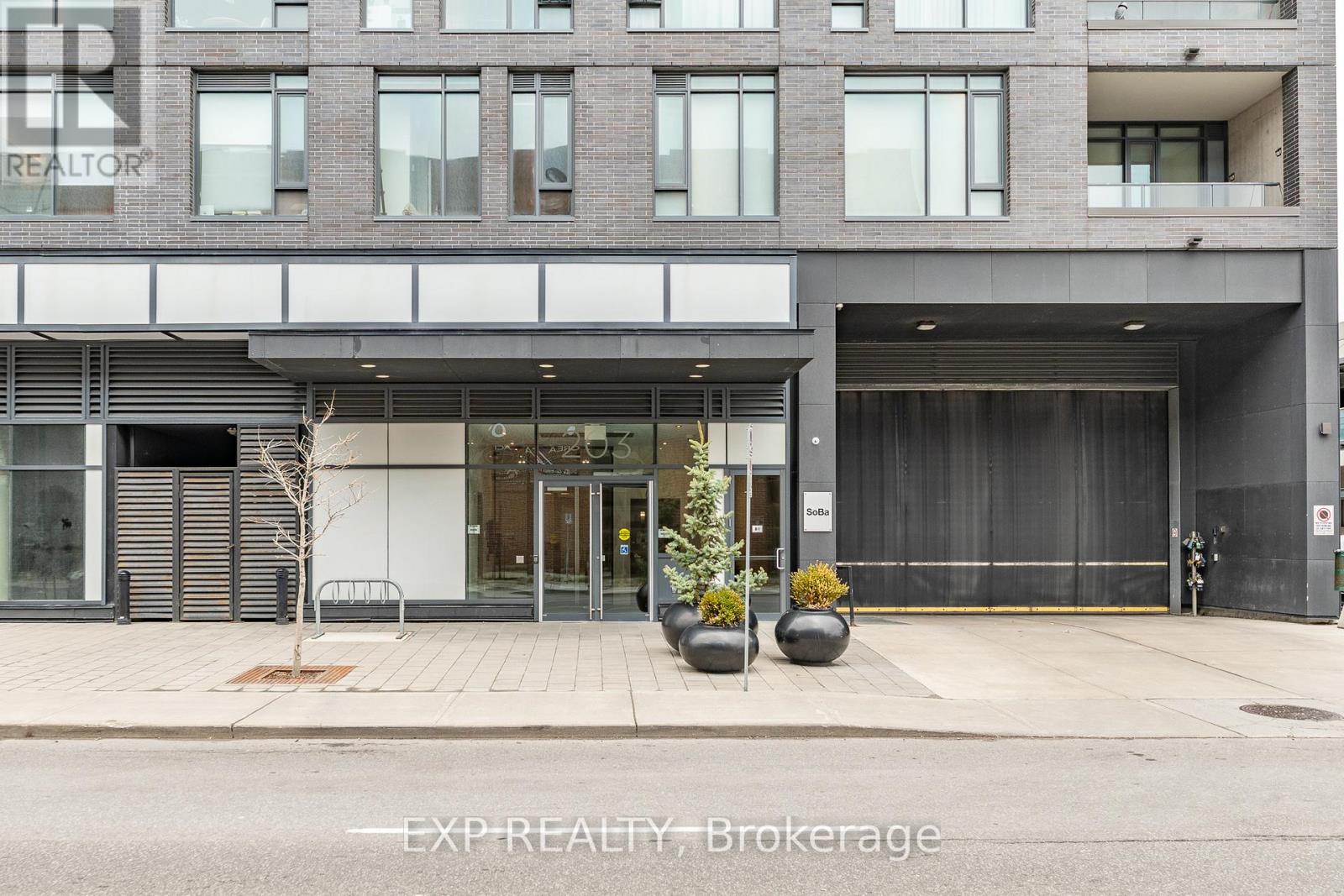 1102 - 203 Catherine Street, Ottawa, Ontario  K2P 1J5 - Photo 3 - X13114204