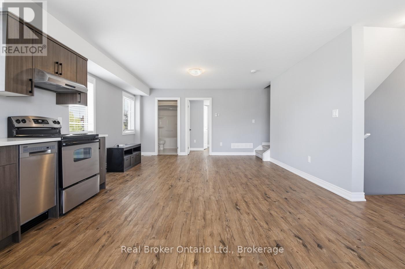 3 Hagar Street, Thorold, Ontario  L2V 3J3 - Photo 21 - X13114206