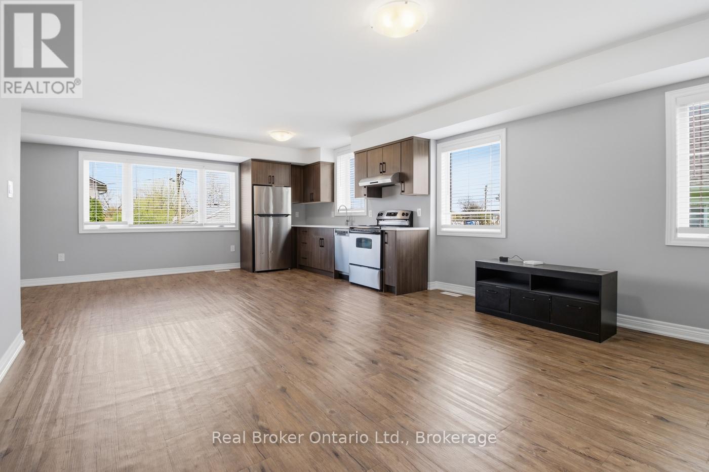 3 Hagar Street, Thorold, Ontario  L2V 3J3 - Photo 25 - X13114206