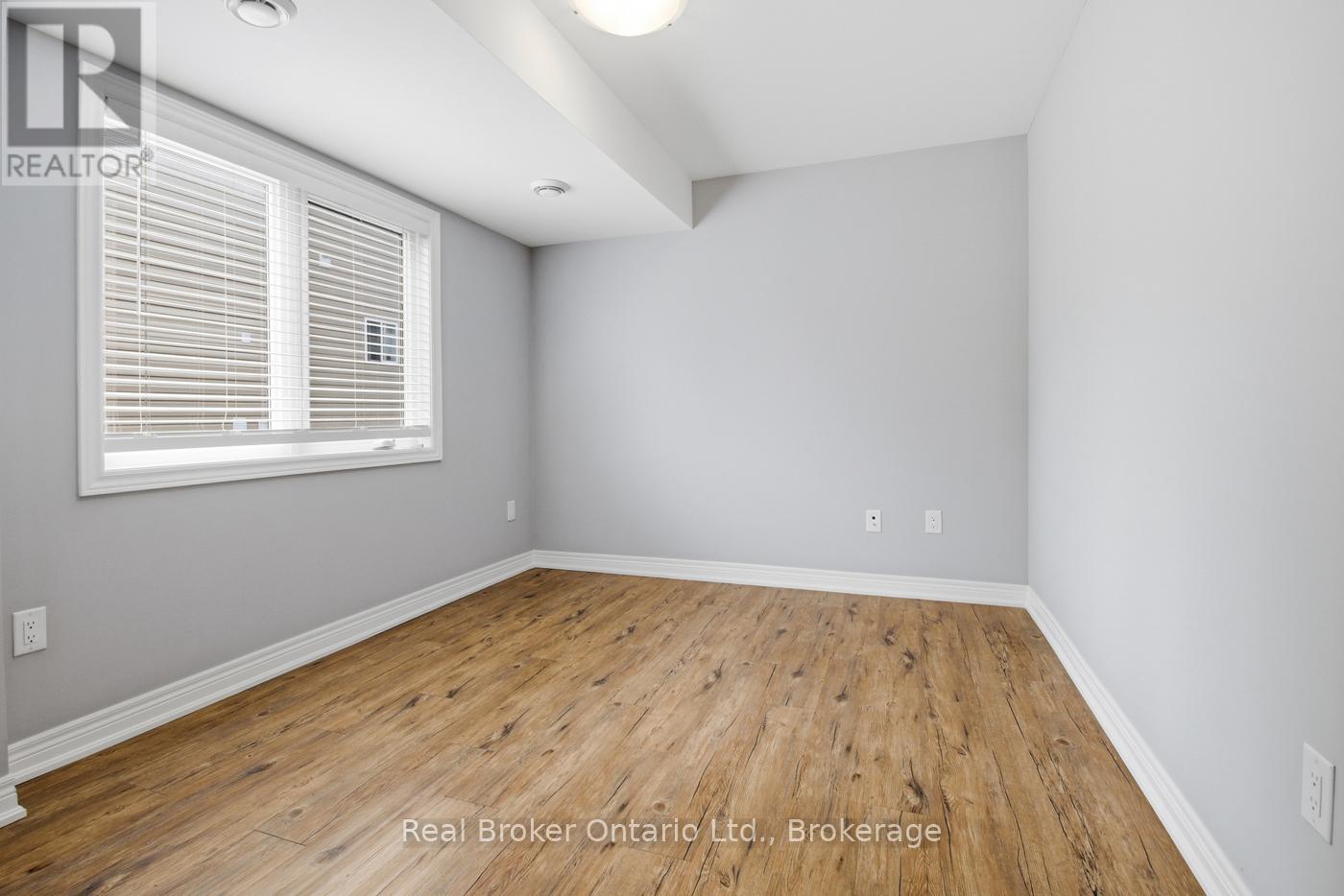 5 Hagar Street, Thorold, Ontario  L2V 3J3 - Photo 14 - X13114210