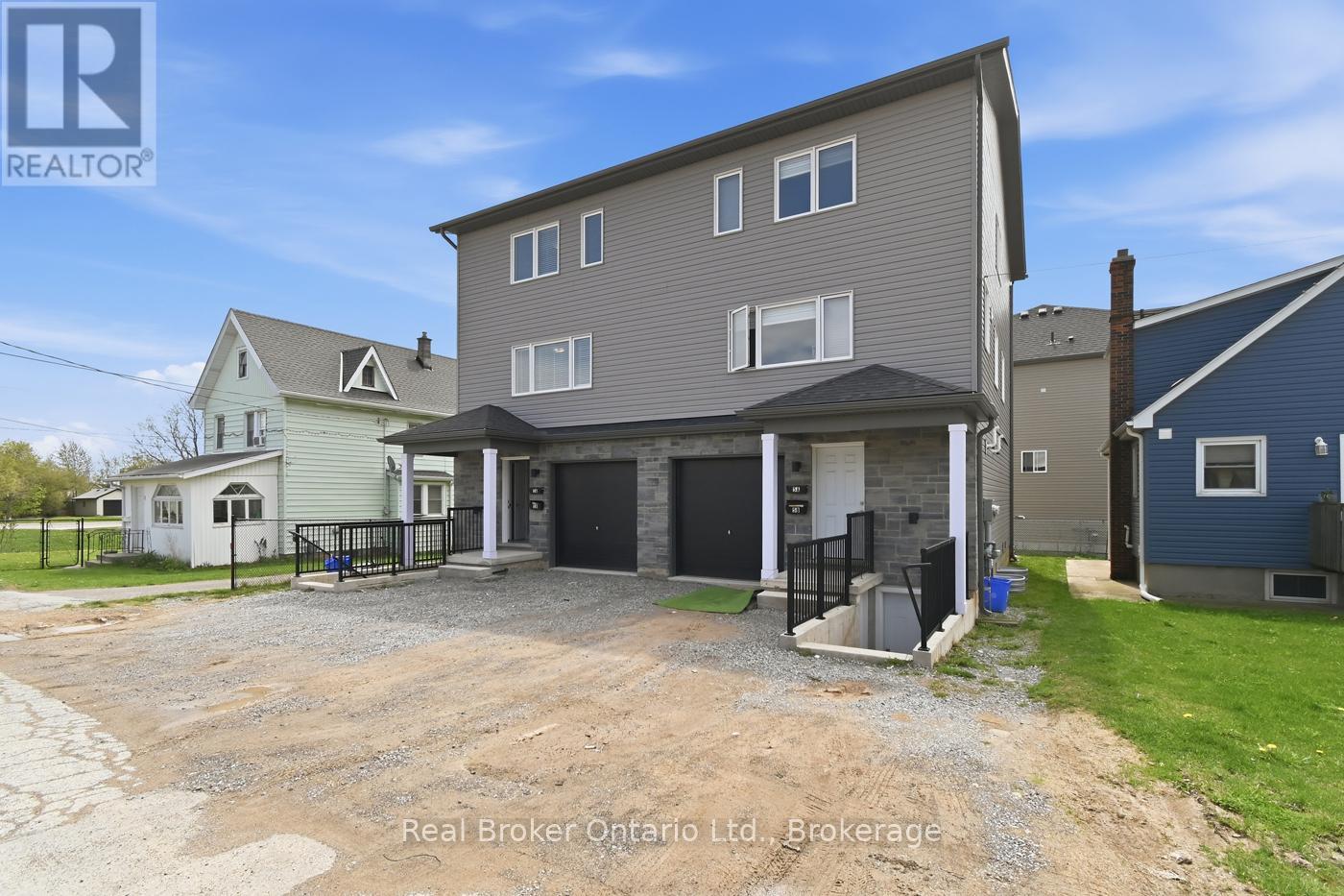 5 Hagar Street, Thorold, Ontario  L2V 3J3 - Photo 2 - X13114210