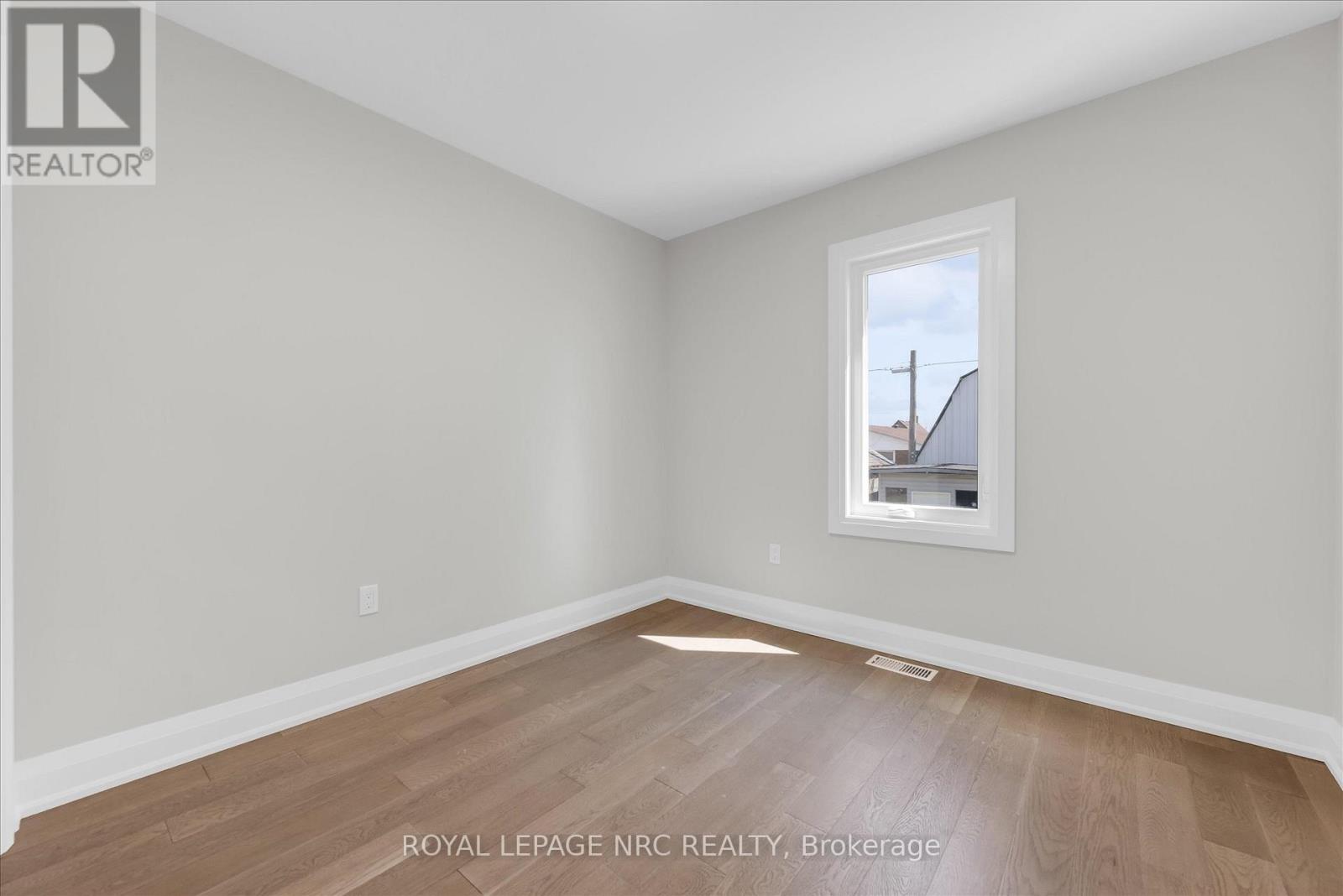 81 Christmas Street, Port Colborne, Ontario  L3K 1M4 - Photo 15 - X13114188