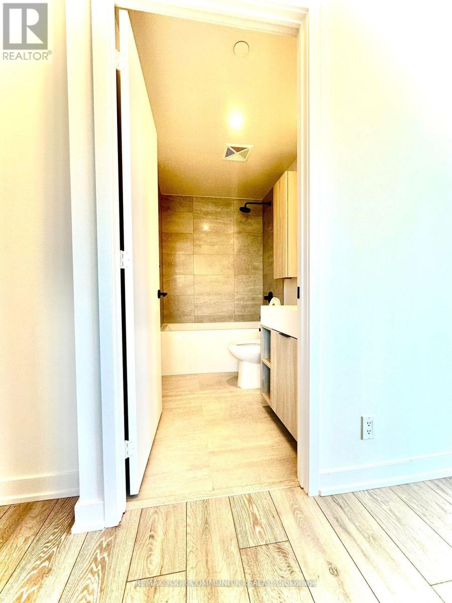 1911 - 108 Peter Street, Toronto, Ontario  M5V 0W2 - Photo 10 - C13114146