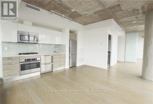 2001 - 224 King Street W, Toronto, Ontario  M5H 0A6 - Photo 5 - C13114168