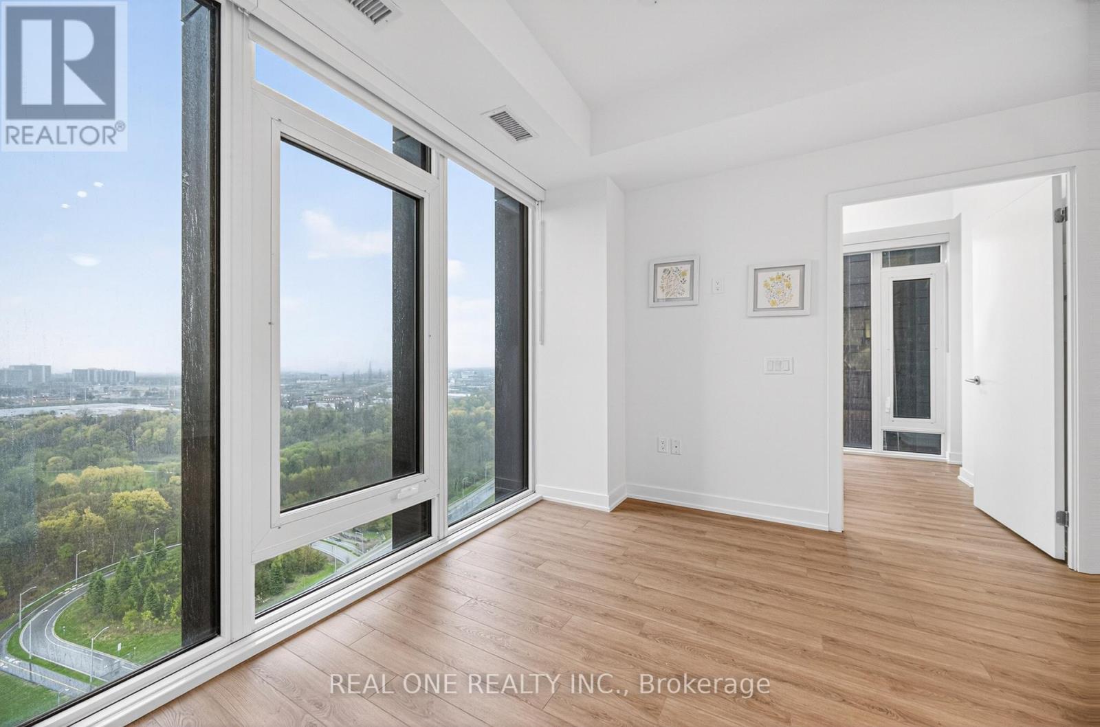 2210 - 5 Quarrington Lane, Toronto, Ontario  M3C 0S5 - Photo 11 - C13114190