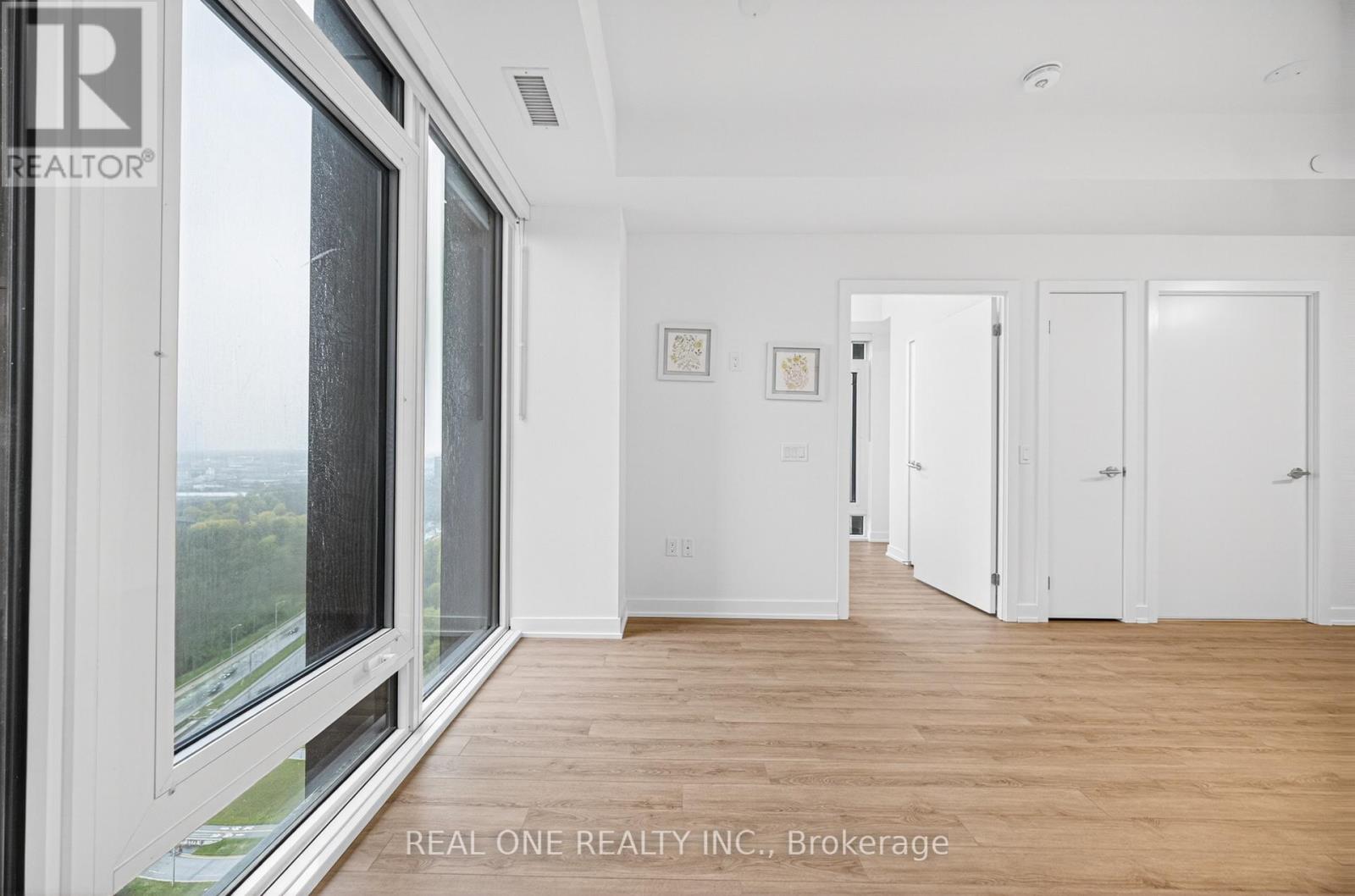 2210 - 5 Quarrington Lane, Toronto, Ontario  M3C 0S5 - Photo 13 - C13114190