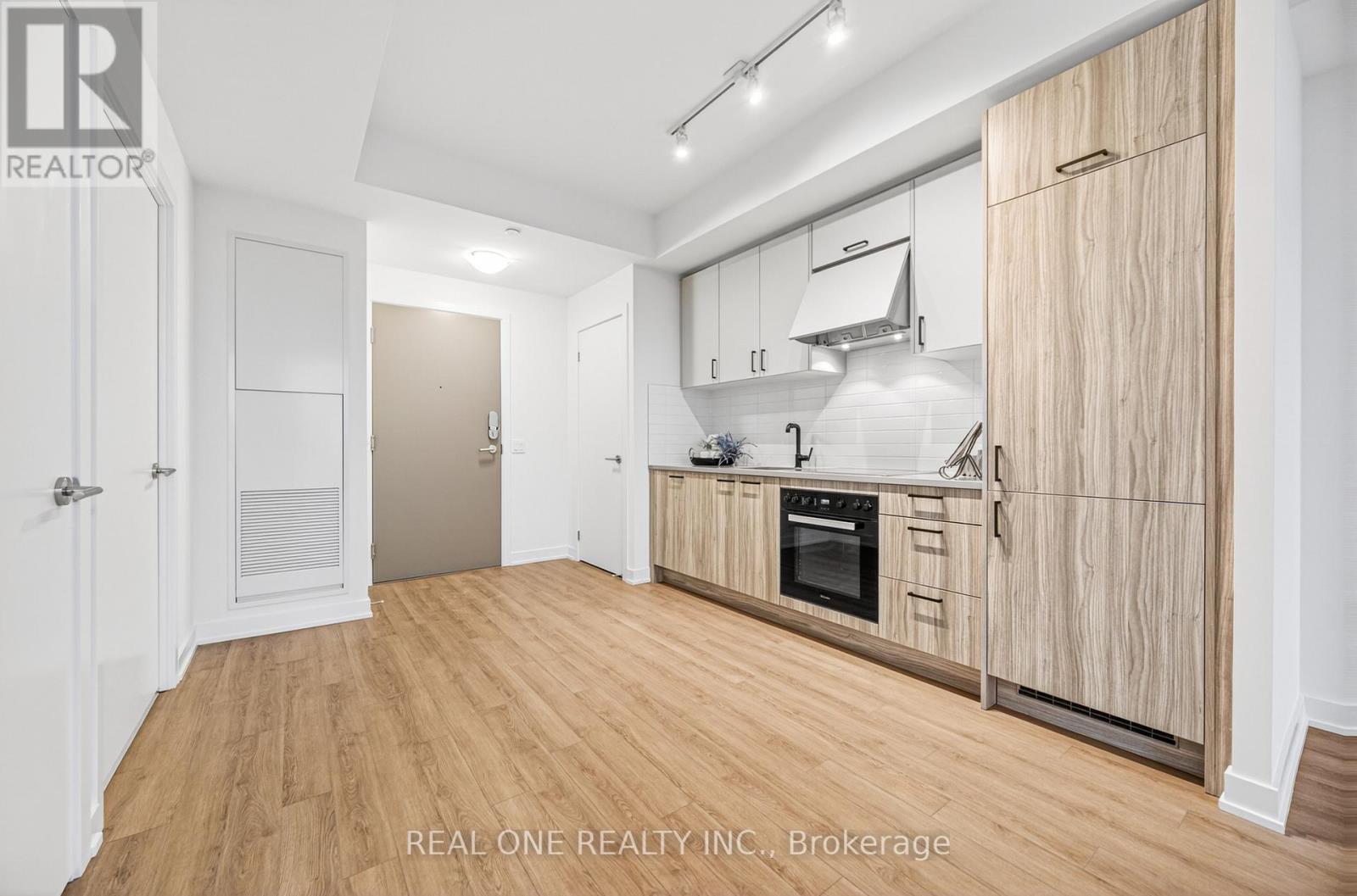 2210 - 5 Quarrington Lane, Toronto, Ontario  M3C 0S5 - Photo 8 - C13114190
