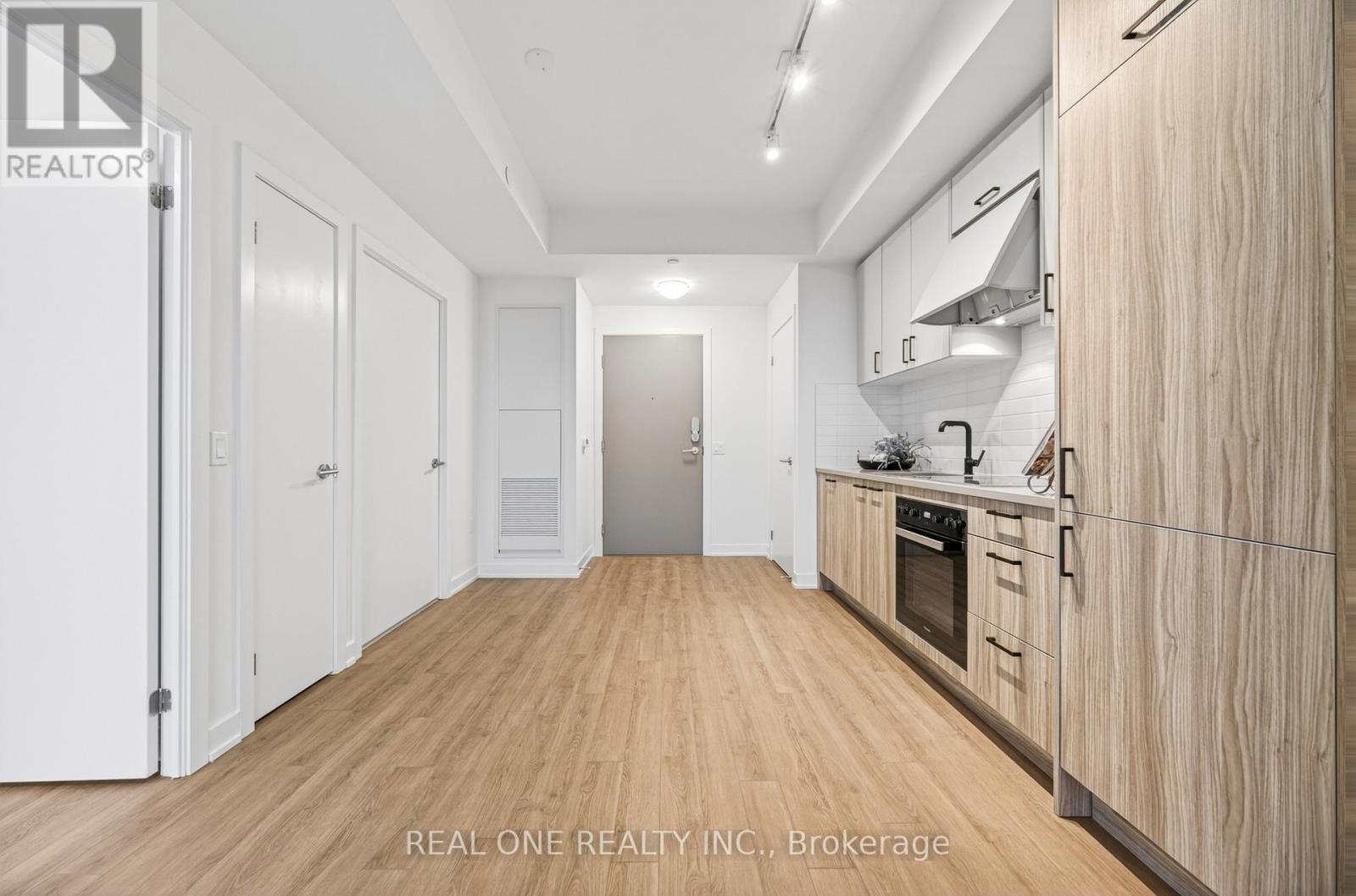 2210 - 5 Quarrington Lane, Toronto, Ontario  M3C 0S5 - Photo 9 - C13114190