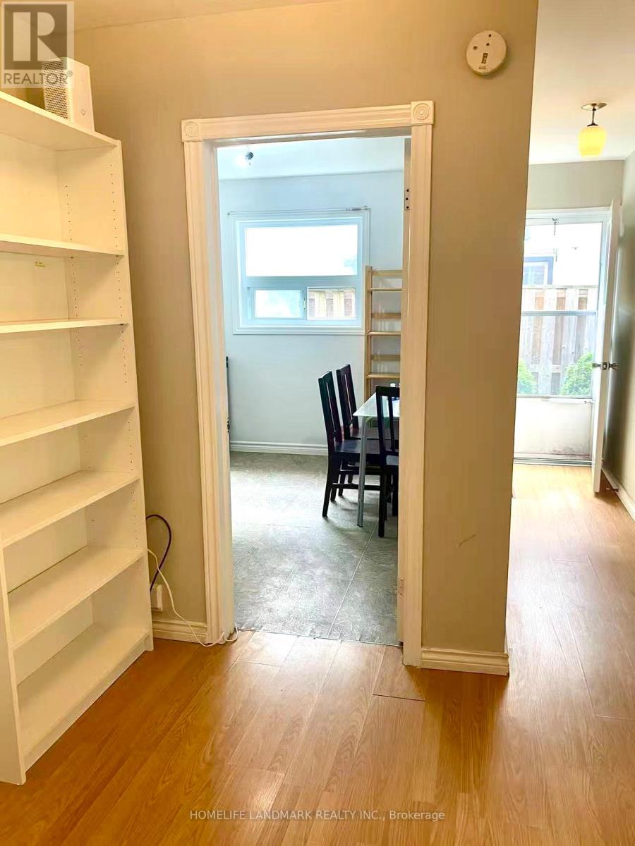 66 Chipwood Crescent E, Toronto, Ontario  M2J 3X7 - Photo 2 - C13114224