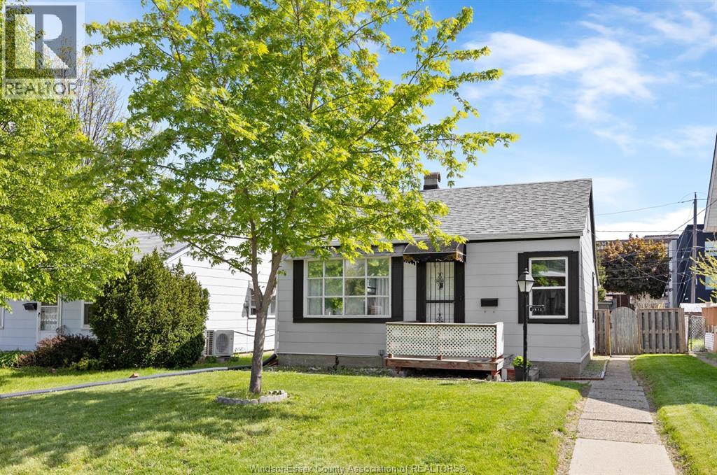 1512 GOYEAU STREET, Windsor, Ontario