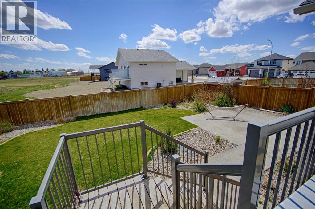 807 Sunset Place, Picture Butte, Alberta  T0K 1V0 - Photo 30 - A2308332
