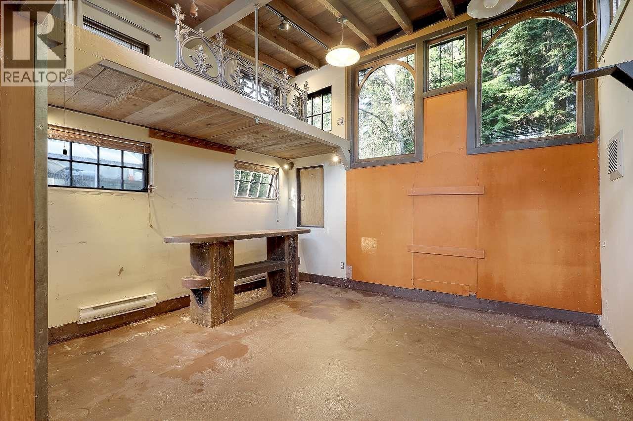 7822 Willard Street, Burnaby, British Columbia  V3N 2W5 - Photo 22 - R3121572