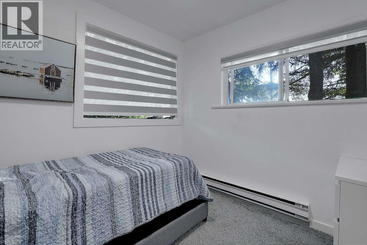 7822 Willard Street, Burnaby, British Columbia  V3N 2W5 - Photo 17 - R3121572