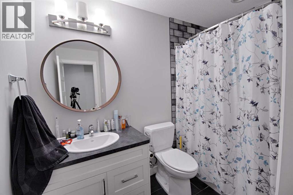 807 Sunset Place, Picture Butte, Alberta  T0K 1V0 - Photo 25 - A2308332