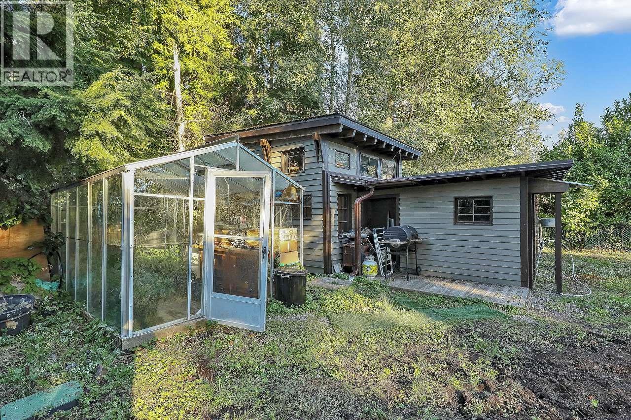 7822 Willard Street, Burnaby, British Columbia  V3N 2W5 - Photo 28 - R3121572