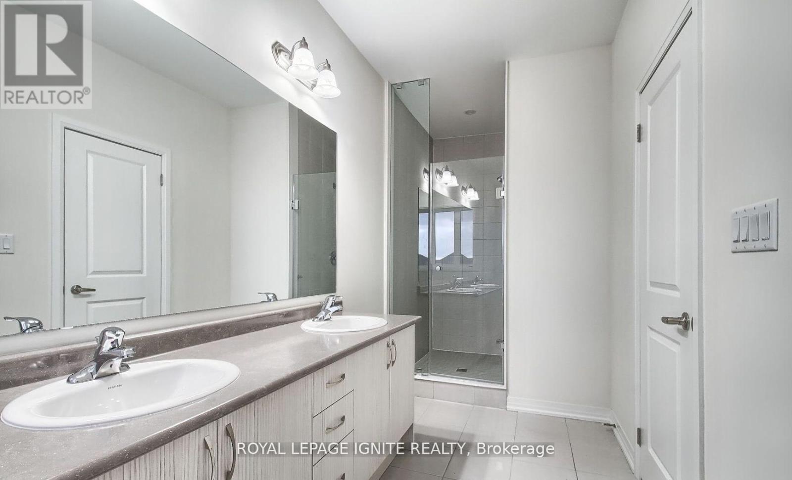 1079 Cameo Street, Pickering, Ontario  L1X 0G2 - Photo 19 - E13114154