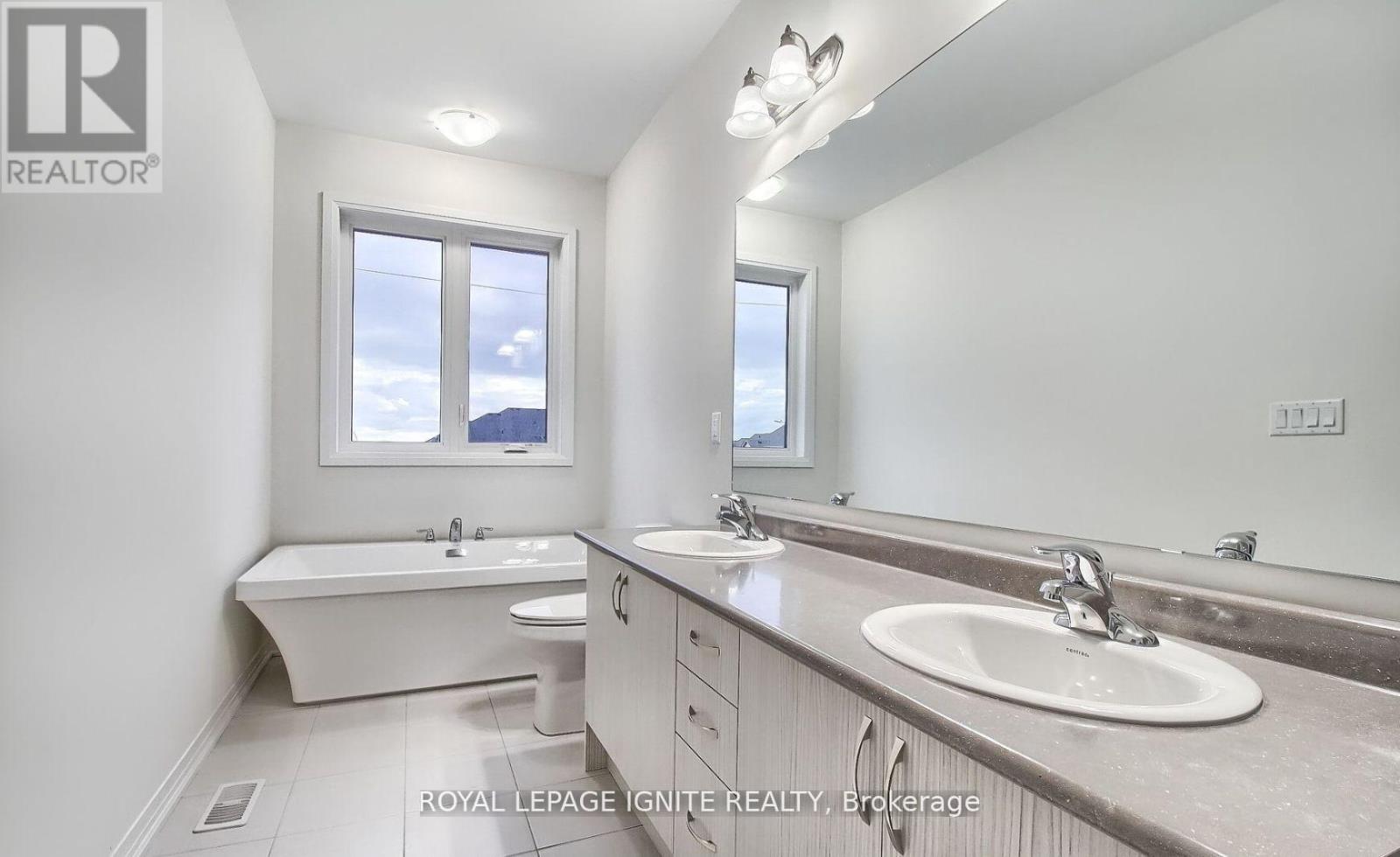 1079 Cameo Street, Pickering, Ontario  L1X 0G2 - Photo 20 - E13114154