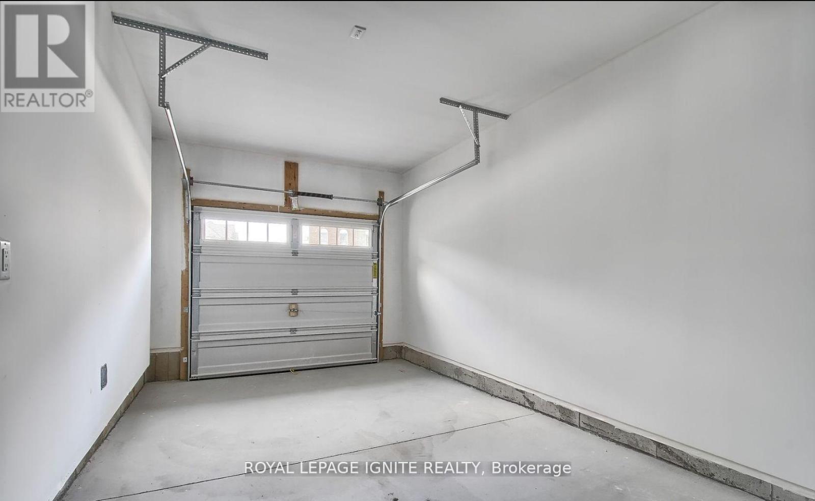 1079 Cameo Street, Pickering, Ontario  L1X 0G2 - Photo 23 - E13114154