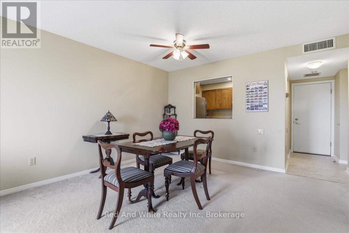 808 - 10 Ellen Street E, Kitchener, Ontario  N2H 6R8 - Photo 15 - X13114160