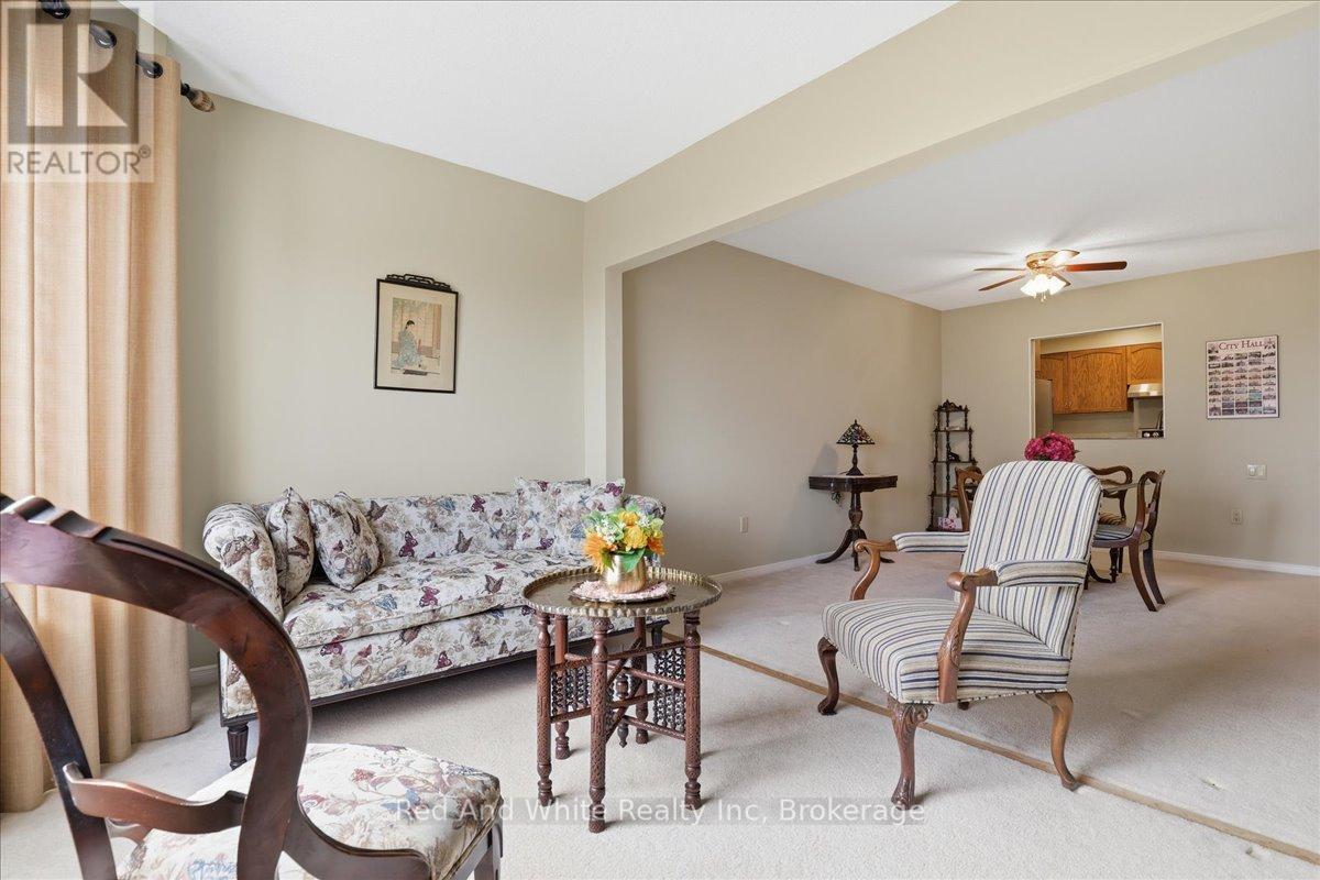808 - 10 Ellen Street E, Kitchener, Ontario  N2H 6R8 - Photo 18 - X13114160