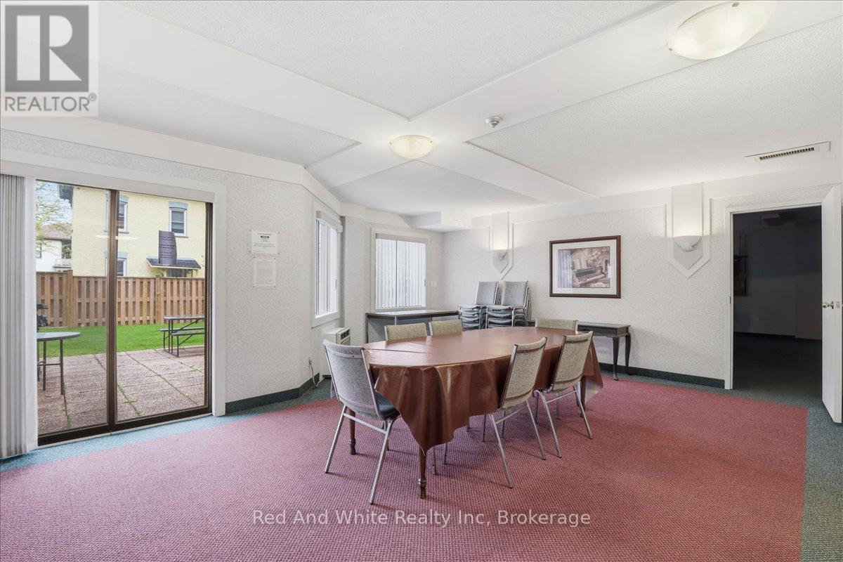 808 - 10 Ellen Street E, Kitchener, Ontario  N2H 6R8 - Photo 35 - X13114160