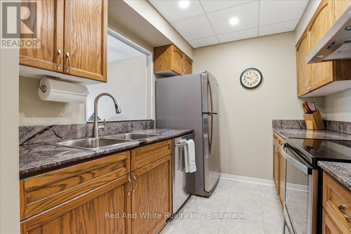808 - 10 Ellen Street E, Kitchener, Ontario  N2H 6R8 - Photo 9 - X13114160