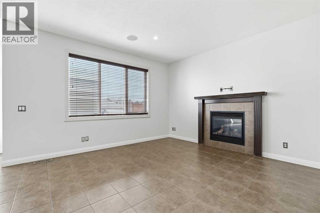 121 Copperstone Close Se, Calgary, Alberta  T2Z 0P4 - Photo 4 - A2310010