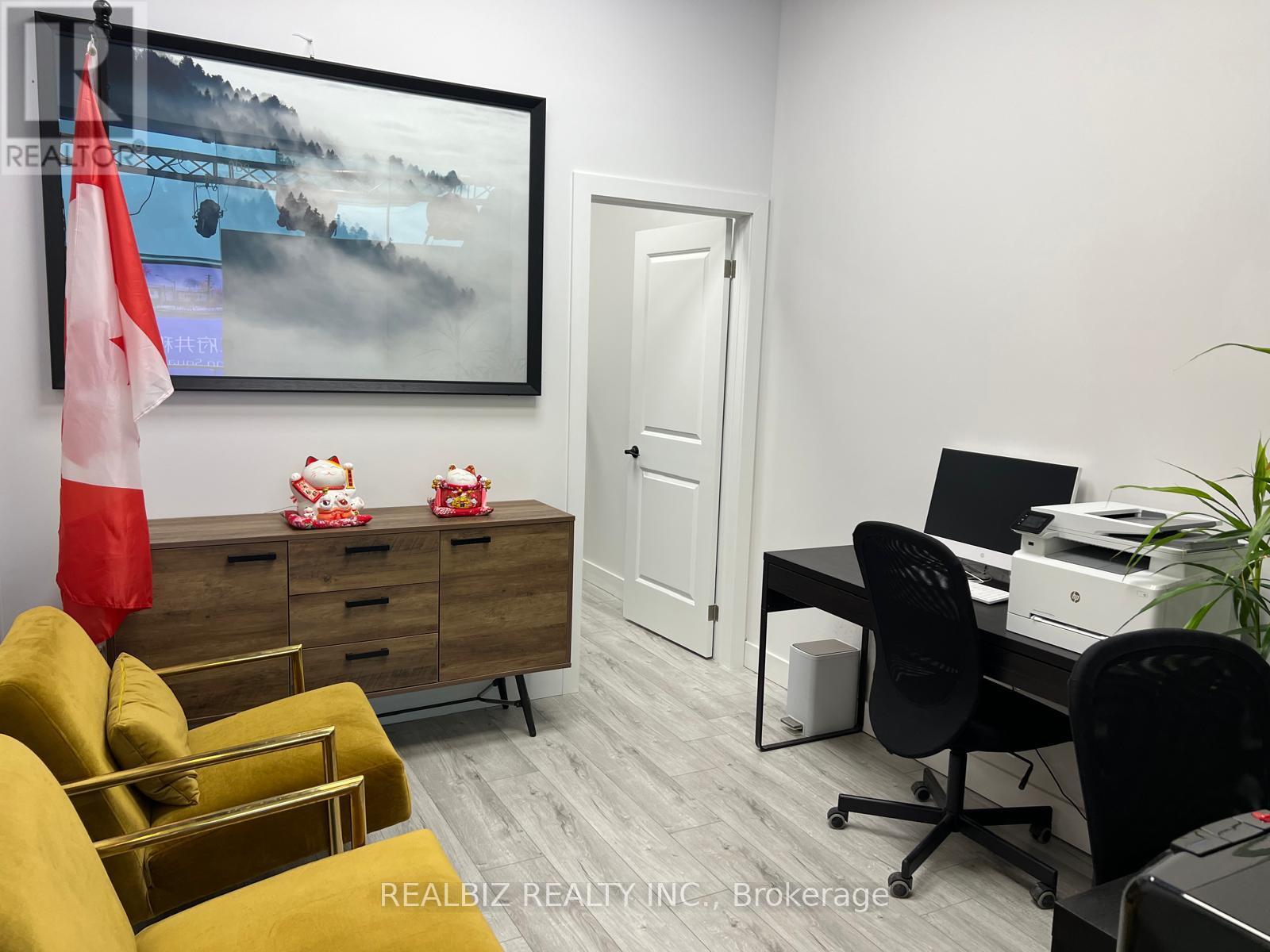 2d8 - 9390 Woodbine Avenue, Markham, Ontario  L6C 0M5 - Photo 1 - N13114222
